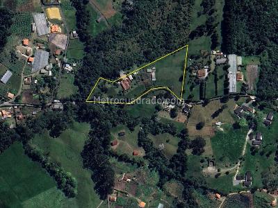 Casa de 5 alcobas en venta en Santa Elena, Medellín, 320 m² · foto 20 de 20