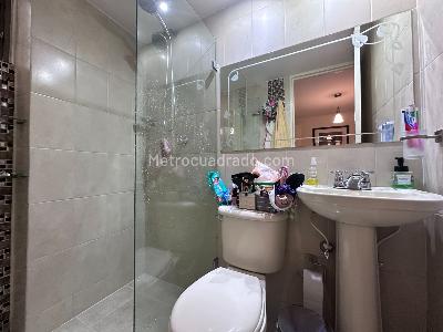 Apartamento de 1 alcoba en venta en Diego Echavarria, Medellín, 90 m² · foto 19 de 20