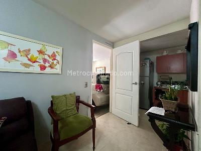 Apartamento de 1 alcoba en venta en Diego Echavarria, Medellín, 90 m² · foto 7 de 20