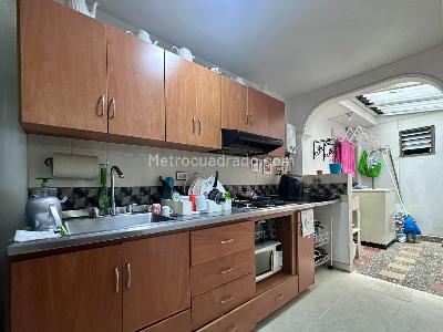 Apartamento de 1 alcoba en venta en Diego Echavarria, Medellín, 90 m² · foto 9 de 20