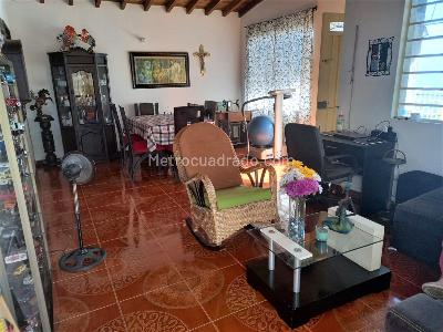 Casa de 5 alcobas en venta en Belen Los Alpes, Medellín, 230 m² · foto 11 de 20