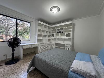 Apartamento en venta en El Poblado, Medellín · foto 13 de 20