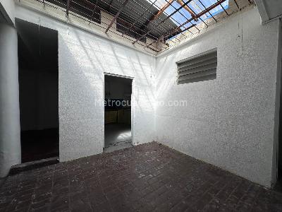 Casa de 5 alcobas en venta en Laureles, Medellín, 768 m² · foto 18 de 20