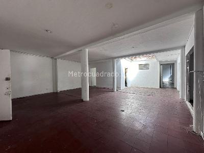 Casa de 5 alcobas en venta en Laureles, Medellín, 768 m² · foto 10 de 20