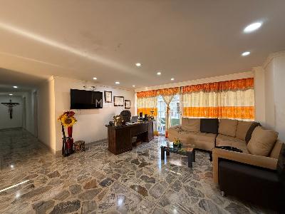 Apartamento en venta en Centro, Medellín · foto 2 de 19