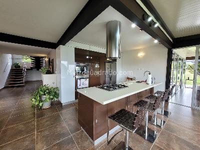 Casa de 3 alcobas en venta en Vereda Sajonia, Rionegro, 375 m² · foto 8 de 20