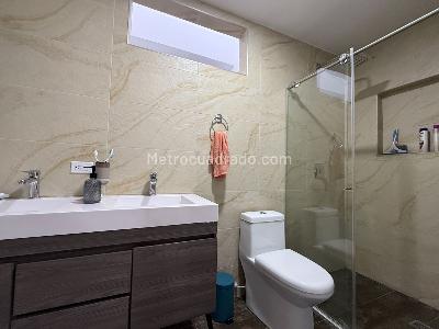 Casa de 4 alcobas en venta en La Florida, Ibagué, 235 m² · foto 11 de 20