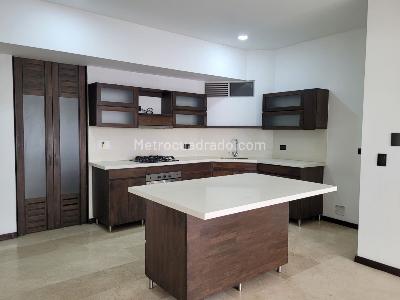 Apartamento en venta en Alto De Las Flores, Sabaneta · foto 2 de 20