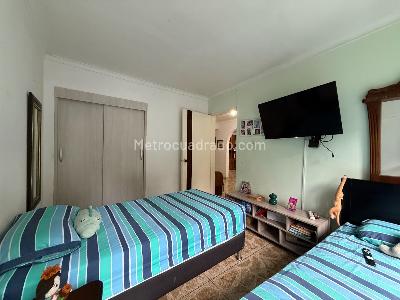 Casa de 5 alcobas en venta en Belen Rosales, Medellín, 287 m² · foto 6 de 19