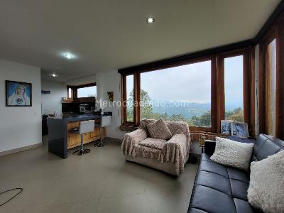 Casa de 5 alcobas en venta en Santa Elena, Medellín, 382 m² · foto 18 de 20