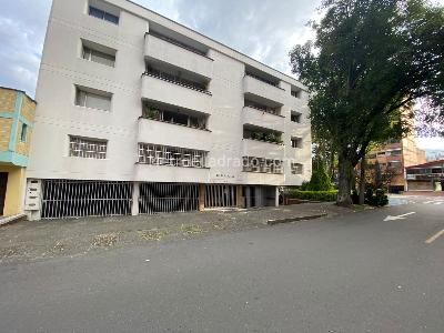 Apartamento en venta en Calasanz, Medellín · foto 4 de 15