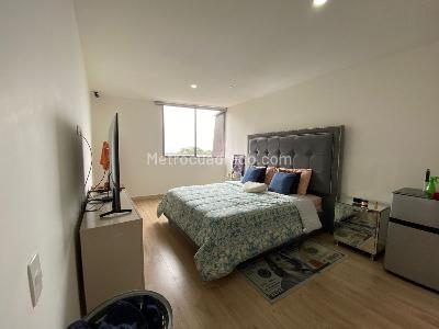 Apartamento de 1 alcoba en venta en El Poblado, Medellín, 78 m² · foto 9 de 13