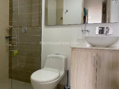 Apartamento de 1 alcoba en venta en El Poblado, Medellín, 78 m² · foto 13 de 13