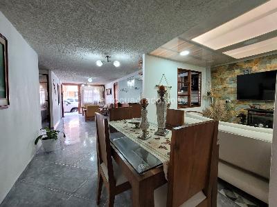 Apartamento de 3 alcobas en venta en El Porvenir, Rionegro, 110 m² · foto 4 de 20