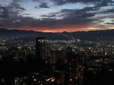 Apartamento en arriendo en Loma De Los Gonzalez, Medellín · foto 13 de 13