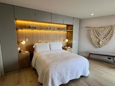 Apartamento en arriendo en Loma De Los Gonzalez, Medellín · foto 9 de 13