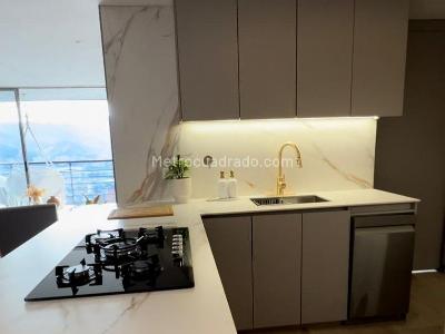 Apartamento en arriendo en Loma De Los Gonzalez, Medellín · foto 5 de 13