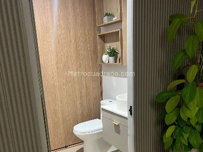 Apartamento en arriendo en Loma De Los Gonzalez, Medellín · foto 7 de 13