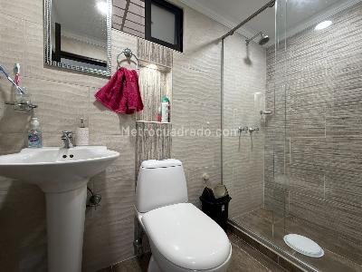 Apartamento de 4 alcobas en venta en Cabañitas, Bello, 109 m² · foto 11 de 20