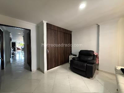 Apartamento de 4 alcobas en venta en Cabañitas, Bello, 109 m² · foto 13 de 20