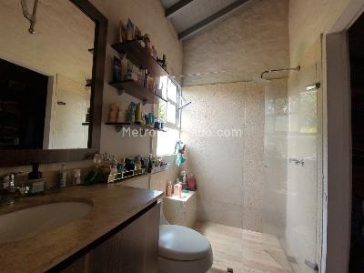 Casa de 3 alcobas en venta en V, Rionegro, 350 m² · foto 15 de 19