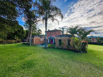 Casa de 3 alcobas en venta en V, Rionegro, 350 m² · foto 2 de 19