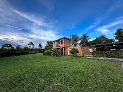 Casa de 3 alcobas en venta en V, Rionegro, 350 m² · foto 3 de 19