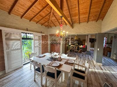 Casa de 3 alcobas en venta en V, Rionegro, 350 m² · foto 4 de 19
