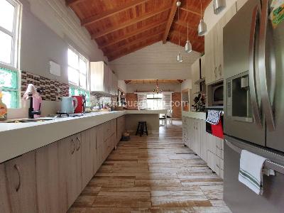 Casa de 3 alcobas en venta en V, Rionegro, 350 m² · foto 9 de 19