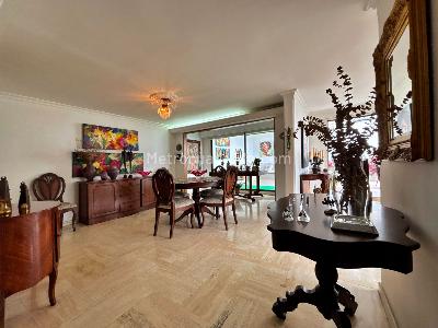 Casa de 3 alcobas en venta en El Poblado, Medellín, 262 m² · foto 6 de 20