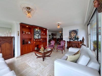 Casa de 3 alcobas en venta en El Poblado, Medellín, 262 m² · foto 4 de 20