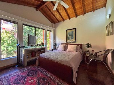 Casa de 3 alcobas en venta en Loma Benedictinos, Envigado, 392 m² · foto 19 de 20