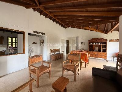 Casa de 3 alcobas en venta en V, Sabaneta, 200 m² · foto 6 de 20