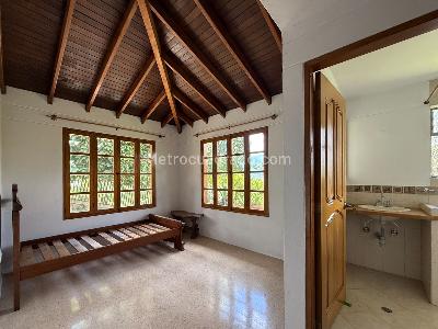 Casa de 3 alcobas en venta en V, Sabaneta, 200 m² · foto 10 de 20