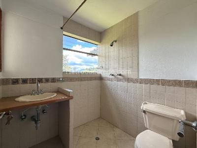 Casa de 3 alcobas en venta en V, Sabaneta, 200 m² · foto 11 de 20