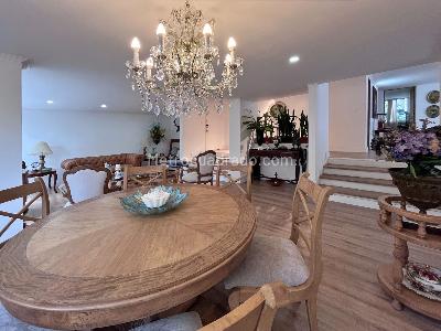 Apartamento de 3 alcobas en venta en Loma De Los Gonzalez, Medellín, 175 m² · foto 2 de 14