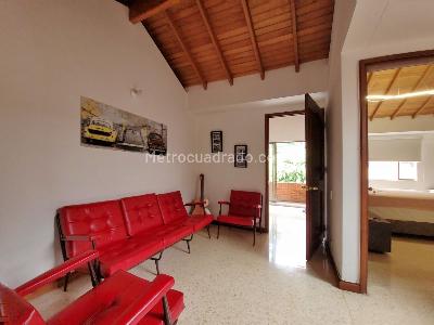 Casa de 5 alcobas en venta en El Poblado, Medellín, 294 m² · foto 11 de 20