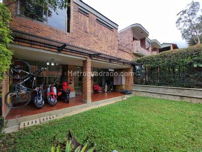 Casa de 5 alcobas en venta en El Poblado, Medellín, 294 m² · foto 6 de 20