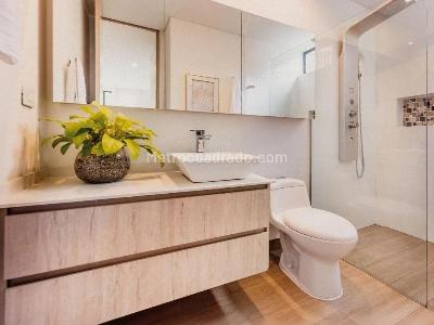 Apartamento de 1 alcoba en venta en Altos Del Poblado, Medellín, 60 m² · foto 5 de 10