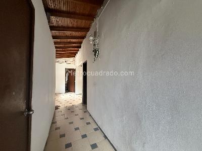 Casa de 5 alcobas en venta en Campo Amor, Medellín, 193 m² · foto 3 de 20
