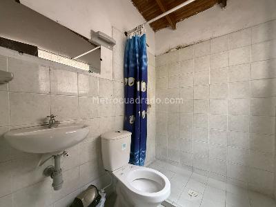 Casa de 5 alcobas en venta en Campo Amor, Medellín, 193 m² · foto 16 de 20