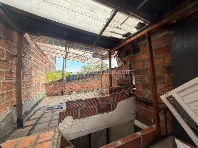 Casa de 5 alcobas en venta en Campo Amor, Medellín, 193 m² · foto 18 de 20