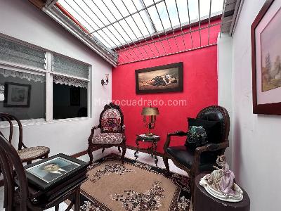 Casa de 5 alcobas en venta en Calasanz, Medellín, 256 m² · foto 13 de 20