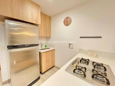 Apartamento en venta en El Poblado, Medellín · foto 5 de 13