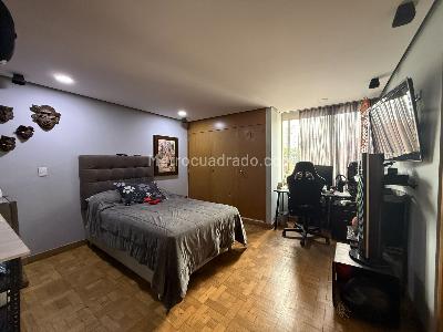 Apartamento en venta en Laureles, Medellín · foto 12 de 20