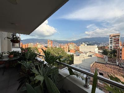 Apartamento en venta en Laureles, Medellín · foto 3 de 20