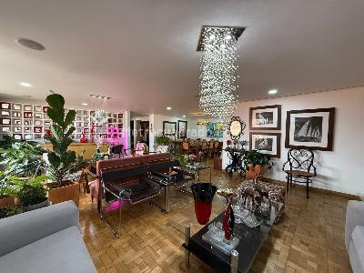 Apartamento en venta en Laureles, Medellín · foto 5 de 20