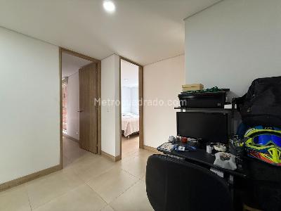 Apartamento en venta en El Nogal, Medellín · foto 10 de 20