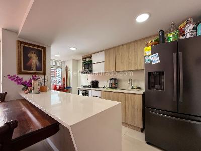 Apartamento en venta en El Nogal, Medellín · foto 8 de 20