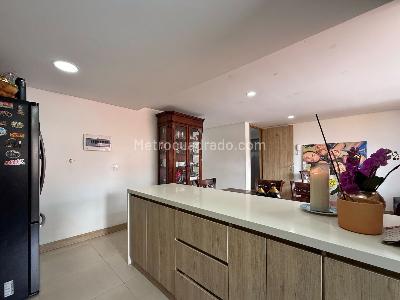 Apartamento en venta en El Nogal, Medellín · foto 9 de 20